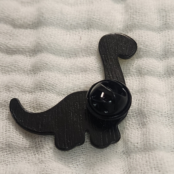 3 for $15/ 5 for $20 Pin- Brachiosaurus - Picture 3 of 4